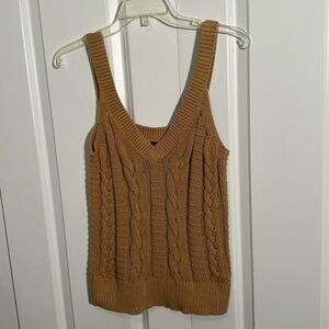 Banana Republic tan knitted sweater v neck vest,100% cotton, size small (S)